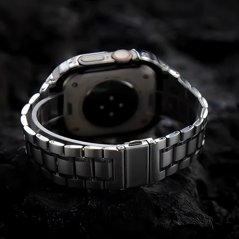 Stainless Steel Band With Case For Apple Watch - Image 3